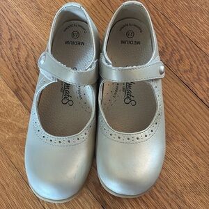 Footmates Gold Dress Shoes